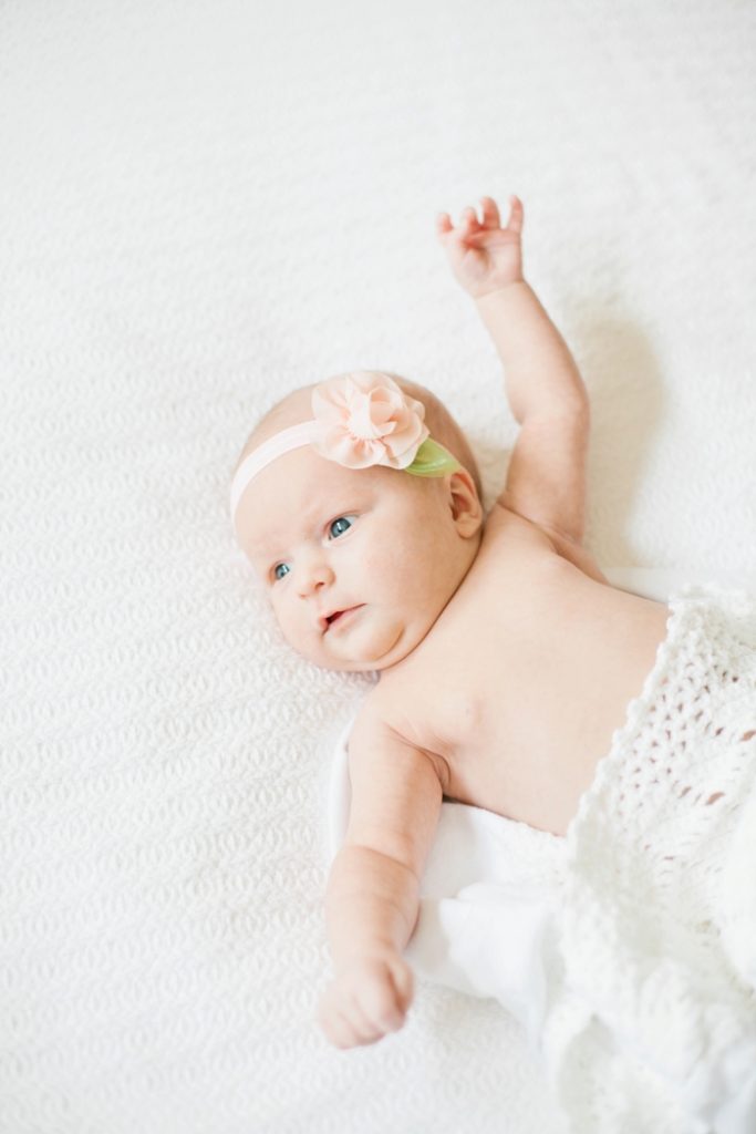 one-month-floral-baby-photos-megan-welker-photography-003