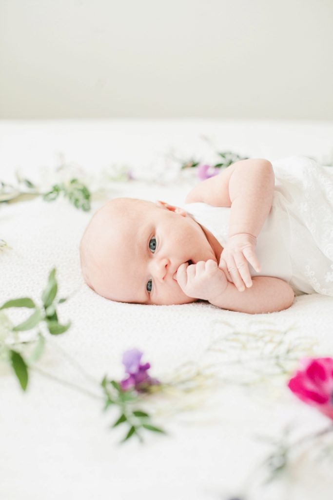 one-month-floral-baby-photos-megan-welker-photography-017