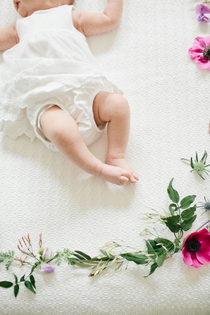 one-month-floral-baby-photos-megan-welker-photography-026