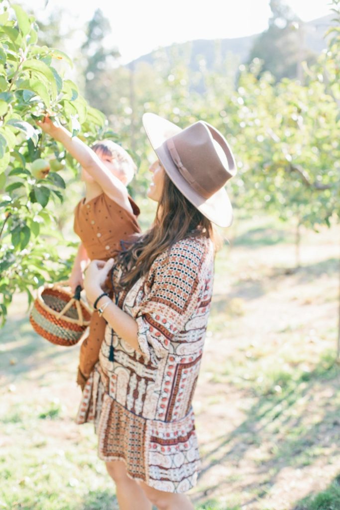 apple-picking-party-with-beijos-events-megan-welker-photography-038
