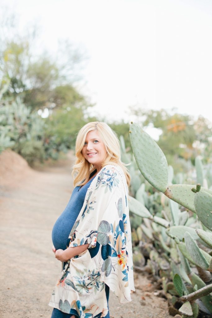 san-diego-cactus-maternity-session-megan-welker-photography-009