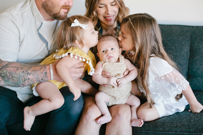 lifestyle-at-home-newborn-session-megan-welker-photography-007