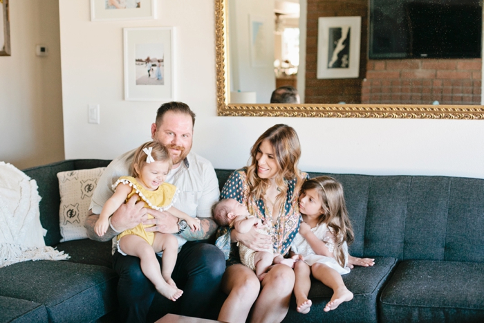 lifestyle-at-home-newborn-session-megan-welker-photography-008