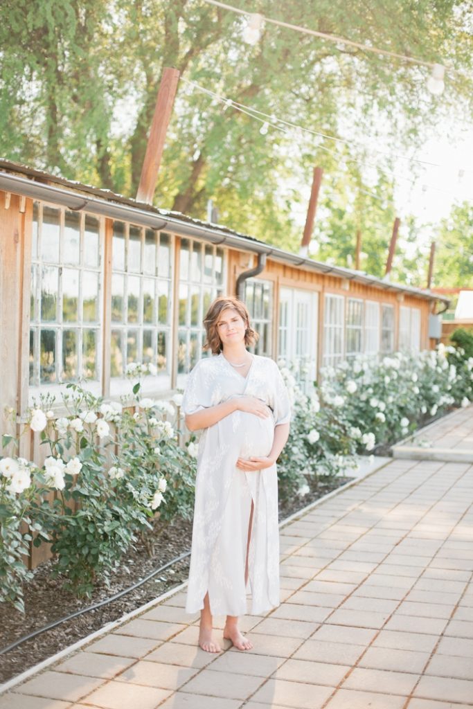 historic-seven-sycamores-ranch-maternity-session-megan-welker-photography-006