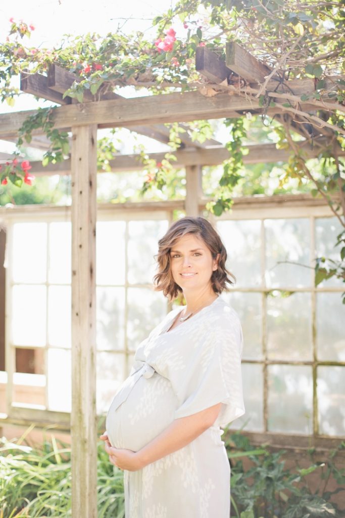 historic-seven-sycamores-ranch-maternity-session-megan-welker-photography-008