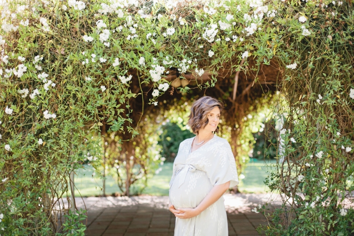 historic-seven-sycamores-ranch-maternity-session-megan-welker-photography-025